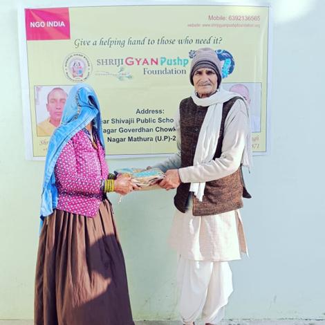 Cloth Distribution Gallery